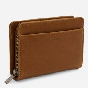 Matt & Nat Webber Small Vintage Wallet in Chili Matte. New; Boutique Store Sale